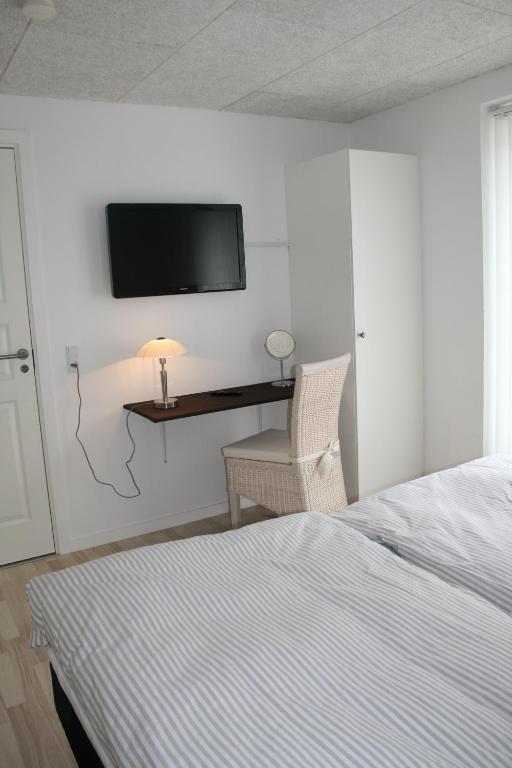 Sov Godt I Arnborg Bed & Breakfast Room photo